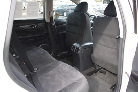 Used 2015  Nissan Rogue 4d SUV AWD SV at Warner Motors near East Orange&comma; NJ