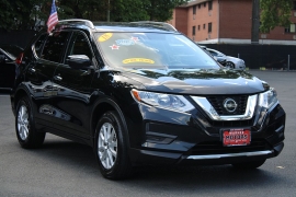 Used 2018  Nissan Rogue 4d SUV AWD SV at Warner Motors near East Orange&comma; NJ