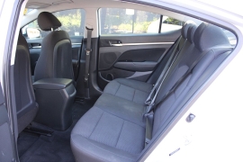 Used 2020  Hyundai Elantra 4d Sedan SEL at Warner Motors near East Orange&comma; NJ