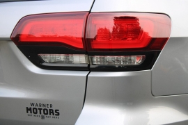 Used 2015 Jeep Grand Cherokee 4d SUV 4WD Laredo Altitude at Warner Motors near East Orange, NJ