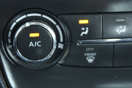 Used 2016  Nissan Sentra 4d Sedan SR at Warner Motors near East Orange&comma; NJ