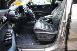 Used 2016  Kia Sorento 4d SUV AWD SX at Warner Motors near East Orange&comma; NJ