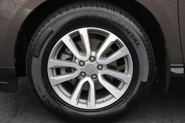 Used 2016  Nissan Pathfinder 4d SUV 4WD SL at Warner Motors near East Orange, NJ