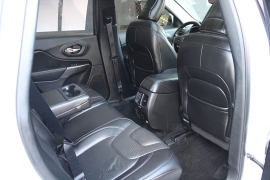 Used 2019  Jeep Cherokee 4d SUV 4WD Limited 3&period;2L at Warner Motors near East Orange&comma; NJ