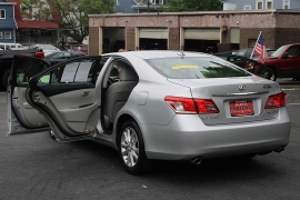 Used 2010  Lexus ES 350 4dr Sdn at Warner Motors near East Orange&comma; NJ