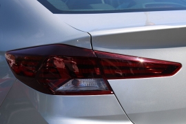 Used 2020  Hyundai Elantra 4d Sedan SEL at Warner Motors near East Orange&comma; NJ