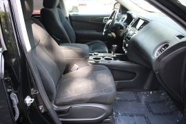 Used 2014  Nissan Pathfinder 4d SUV 4WD SV at Warner Motors near East Orange&comma; NJ