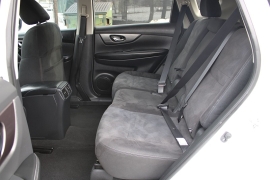 Used 2015  Nissan Rogue 4d SUV AWD SV at Warner Motors near East Orange&comma; NJ