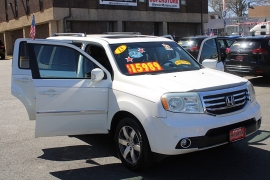 Used 2013 Honda Pilot 4d SUV 4WD Touring at Warner Motors near East Orange, NJ
