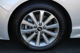 Used 2017  Hyundai Sonata 4d Sedan Limited at Warner Motors near East Orange&comma; NJ