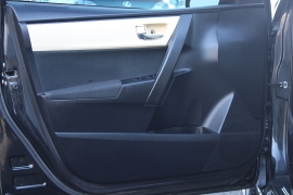 Used 2018  Toyota Corolla 4d Sedan LE at Warner Motors near East Orange, NJ