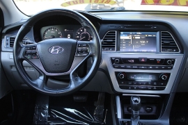 Used 2017  Hyundai Sonata 4d Sedan Limited at Warner Motors near East Orange&comma; NJ