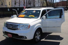 Used 2013 Honda Pilot 4d SUV 4WD Touring at Warner Motors near East Orange, NJ