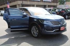 Used 2017 Lincoln MKX 4d SUV AWD Reserve 3.7L at Warner Motors near East Orange, NJ