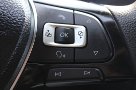 Used 2015  Volkswagen Jetta 4d Sedan SE Auto at Warner Motors near East Orange&comma; NJ