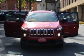 Used 2016  Jeep Cherokee 4d SUV 4WD Sport at Warner Motors near East Orange&comma; NJ