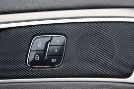 Used 2017  Lincoln MKZ 4d Sedan AWD Premiere at Warner Motors near East Orange&comma; NJ