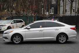 Used 2015  Hyundai Sonata 4d Sedan SE at Warner Motors near East Orange&comma; NJ