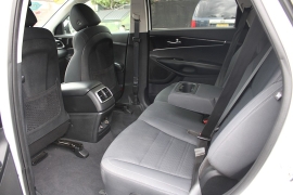 Used 2019  Kia Sorento 4d SUV AWD LX I4 at Warner Motors near East Orange&comma; NJ