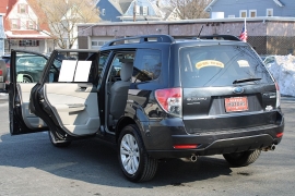 Used 2013  Subaru Forester 4d SUV X Premium Auto at Warner Motors near East Orange&comma; NJ