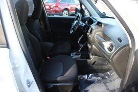 Used 2018 Jeep Renegade 4d SUV 4WD Sport at Warner Motors near East Orange, NJ