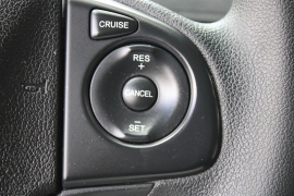 Used 2016 Honda CR-V 4d SUV AWD SE at Warner Motors near East Orange, NJ