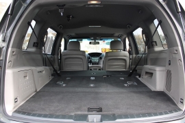 Used 2011  Honda Pilot 4d SUV 4WD EX-L at Warner Motors near East Orange&comma; NJ