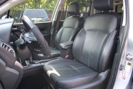 Used 2017  Subaru Forester 4d SUV 2&period;5i Touring at Warner Motors near East Orange&comma; NJ