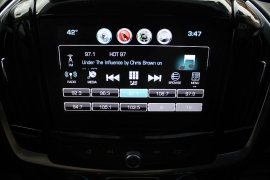 Used 2018  Chevrolet Traverse 4d SUV FWD LT Cloth w&sol;1LT at Warner Motors near East Orange&comma; NJ