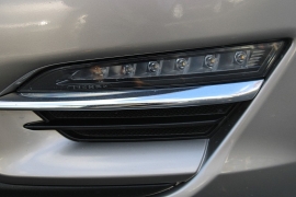 Used 2016  Lincoln MKC 4d SUV AWD Select at Warner Motors near East Orange, NJ