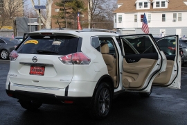 Used 2016  Nissan Rogue 4d SUV AWD SL at Warner Motors near East Orange&comma; NJ