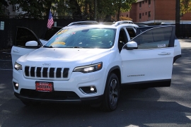 Used 2019  Jeep Cherokee 4d SUV 4WD Limited 3&period;2L at Warner Motors near East Orange&comma; NJ