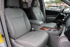Used 2008  Toyota Highlander 4d SUV AWD Limited at Warner Motors near East Orange&comma; NJ