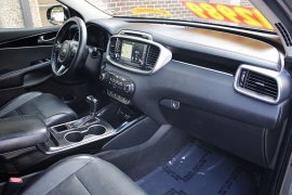 Used 2016  Kia Sorento 4d SUV AWD SX at Warner Motors near East Orange&comma; NJ