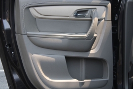 Used 2015  Chevrolet Traverse 4d SUV FWD LS at Warner Motors near East Orange&comma; NJ