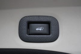 Used 2017  Nissan Rogue 4d SUV AWD SL &lpar;2017&period;5&rpar; at Warner Motors near East Orange&comma; NJ