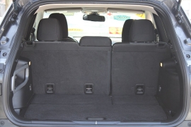 Used 2014  Jeep Cherokee 4d SUV FWD Latitude at Warner Motors near East Orange&comma; NJ