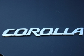 Used 2018  Toyota Corolla 4d Sedan LE at Warner Motors near East Orange, NJ