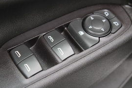 Used 2021  Chevrolet Equinox FWD 4dr LT w&sol;1LT at Warner Motors near East Orange&comma; NJ