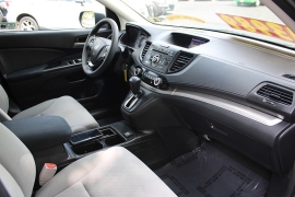 Used 2016 Honda CR-V 4d SUV AWD SE at Warner Motors near East Orange, NJ