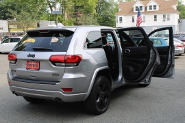 Used 2015 Jeep Grand Cherokee 4d SUV 4WD Laredo Altitude at Warner Motors near East Orange, NJ