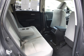 Used 2016 Honda CR-V 4d SUV AWD SE at Warner Motors near East Orange, NJ