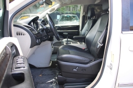 Used 2011  Chrysler Town & Country 4d Wagon Touring L at Warner Motors near East Orange&comma; NJ
