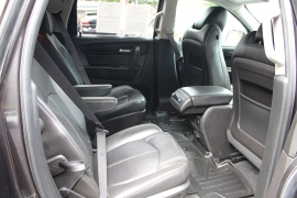 Used 2017  Chevrolet Traverse 4d SUV AWD LT w&sol;2LT at Warner Motors near East Orange&comma; NJ