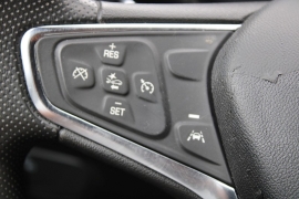 Used 2021  Chevrolet Equinox FWD 4dr LT w&sol;1LT at Warner Motors near East Orange&comma; NJ
