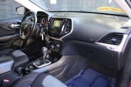 Used 2016  Jeep Cherokee 4d SUV 4WD Sport at Warner Motors near East Orange&comma; NJ