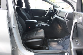 Used 2020  Kia Sportage 4d SUV AWD LX at Warner Motors near East Orange&comma; NJ