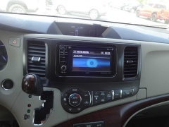 Used 2014 Toyota Sienna 4d Wagon XLE at Rose Automotive near Hamilton, OH