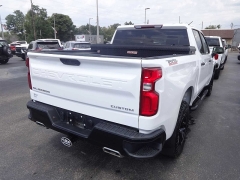 Used 2019 Chevrolet Silverado 1500 4WD Crew Cab Custom Trail Boss at Rose Automotive near Hamilton, OH
