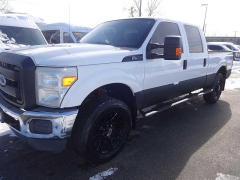 Used 2015  Ford Super Duty F-250 SRW 4WD Crew Cab at Rose Automotive near Hamilton&comma; OH